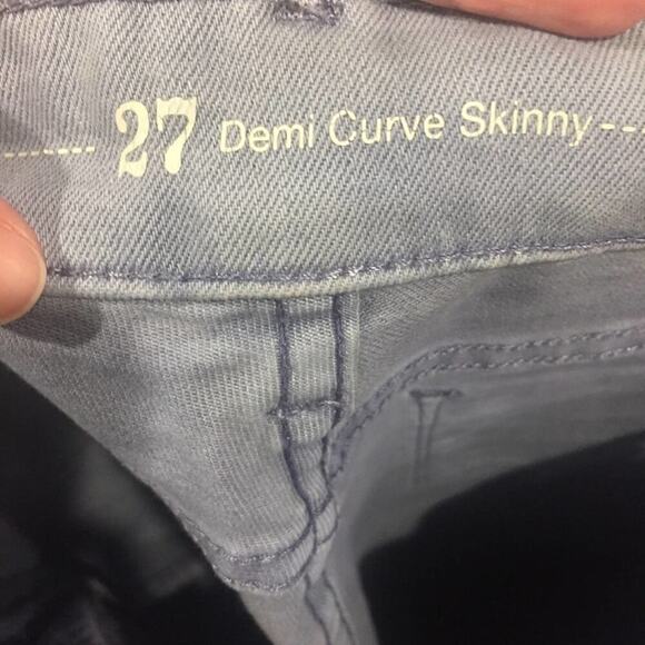 Levi’s Demi Curve Skinny Jeans size 27 in Lilac Purple Cotton - Picture 4 of 9